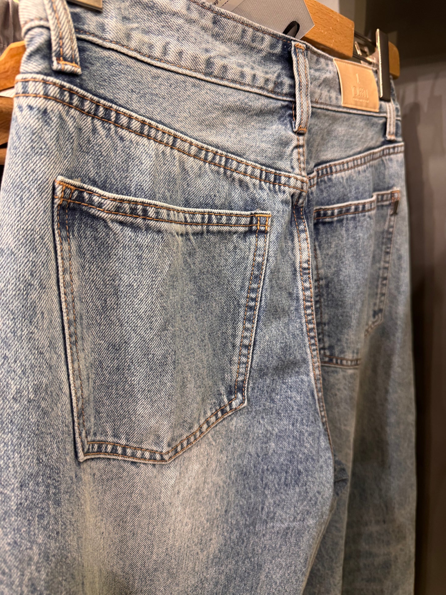 Jeans JOLEEN - NoMoreBrand