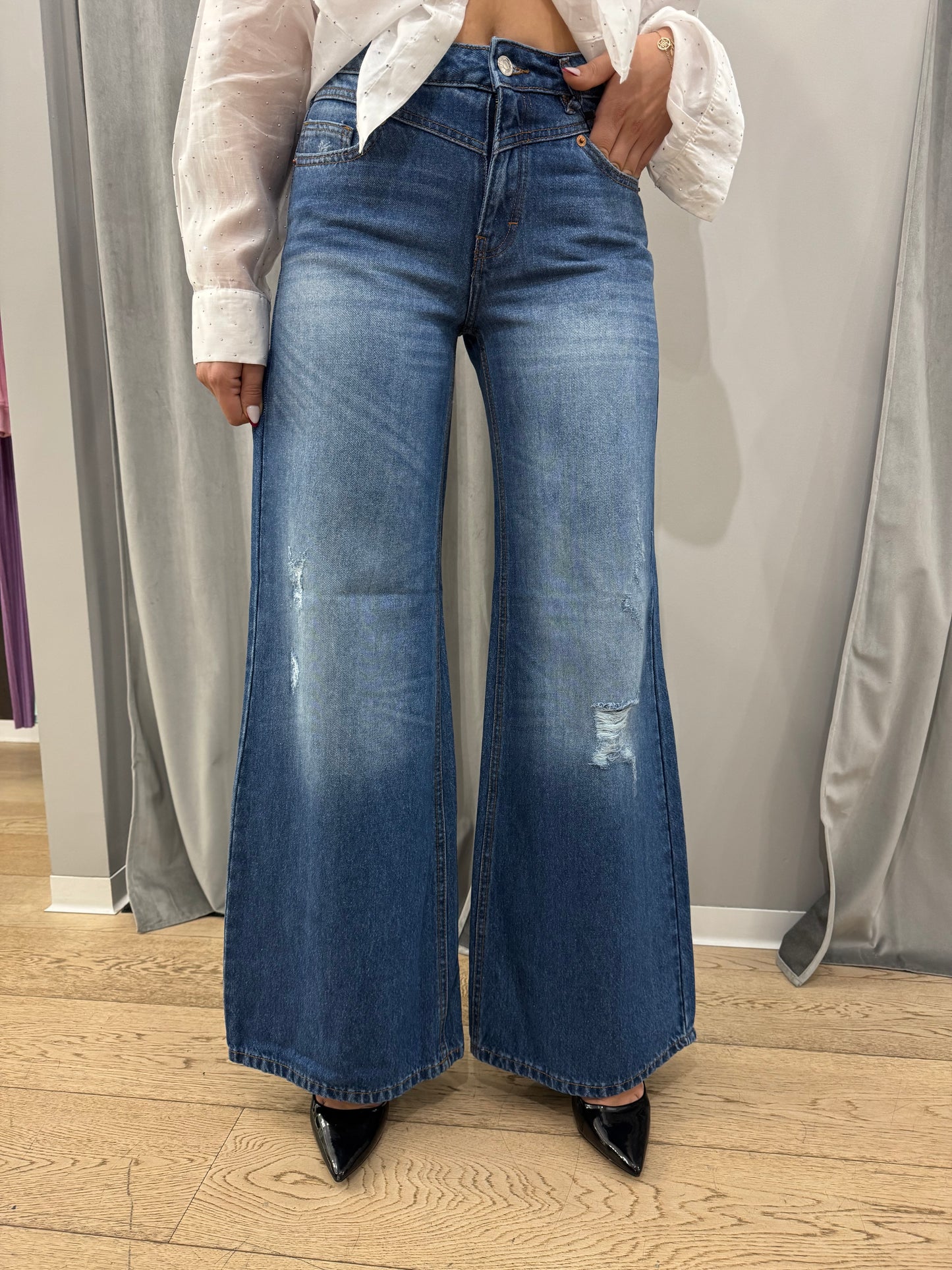 Jeans - NoMoreBrand