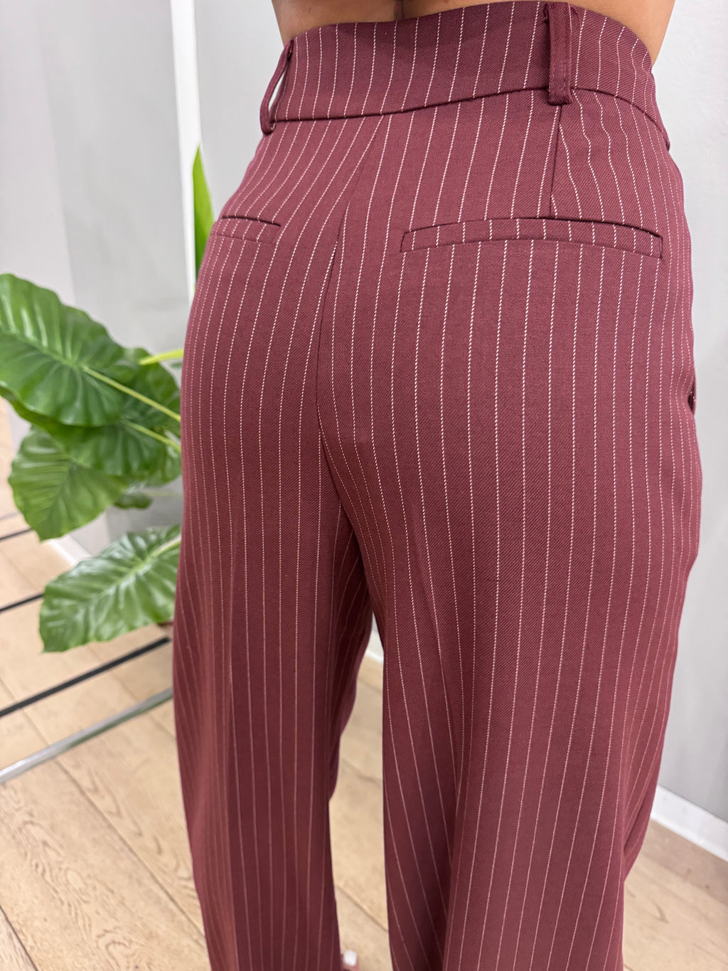 Pantalone a palazzo - NoMoreBrand