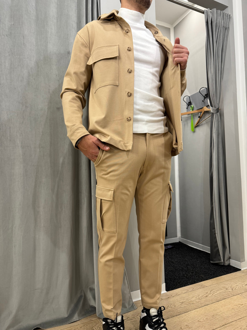 Pantaloni cargo - NoMoreBrand