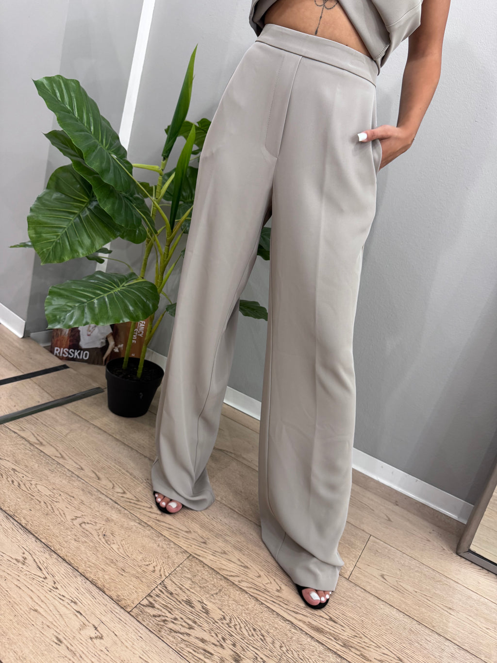 Pantalone palazzo fluido - NoMoreBrand