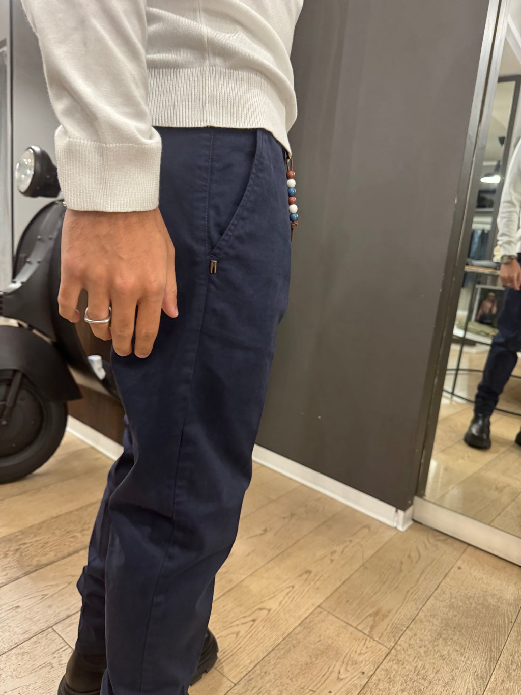 Pantalone chino - NoMoreBrand