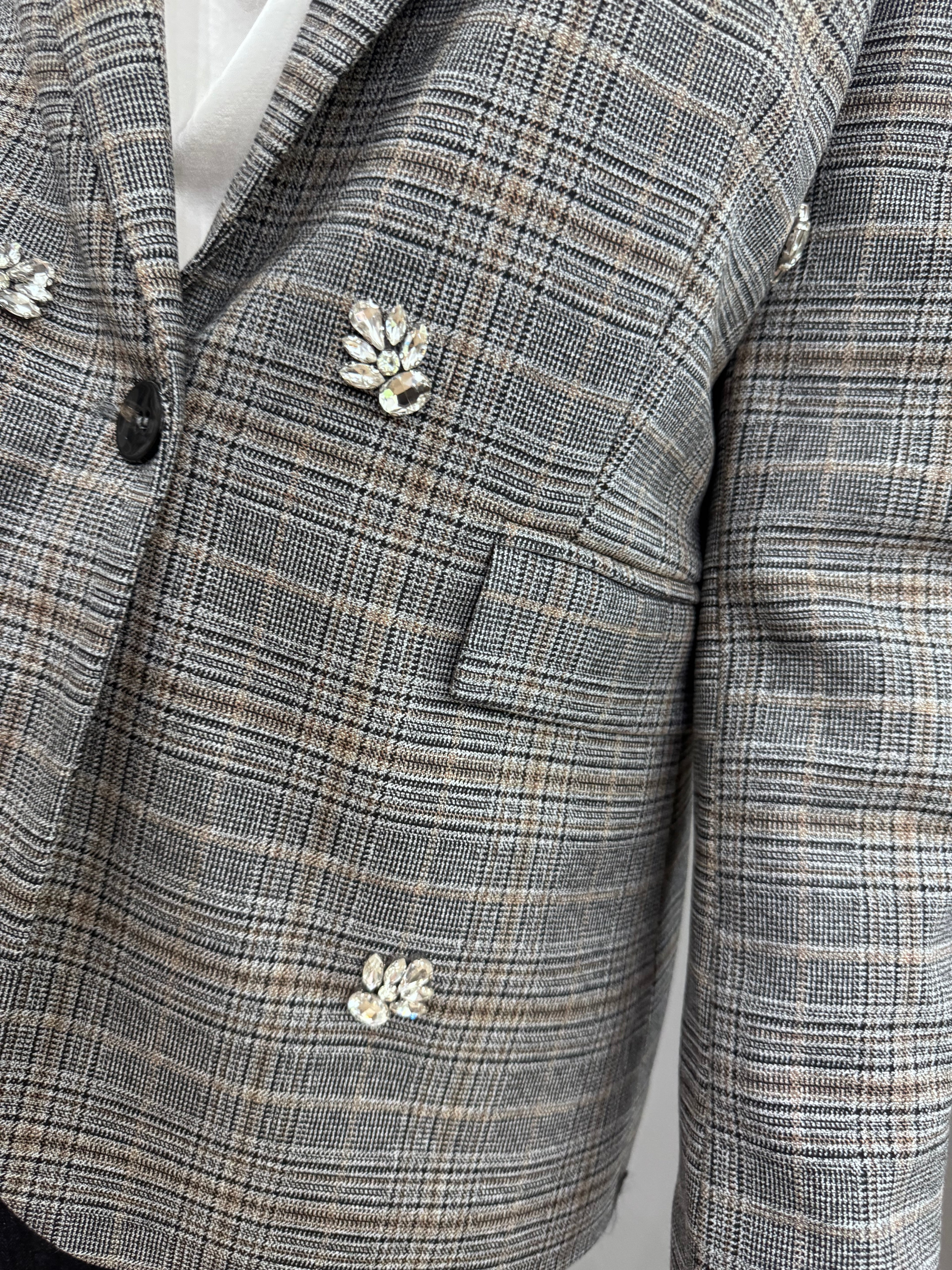 Giacca tartan con applicazioni - NoMoreBrand