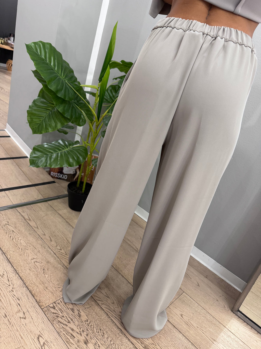 Pantalone palazzo fluido - NoMoreBrand