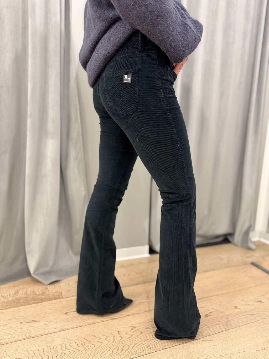 Pantalone in velluto - NoMoreBrand