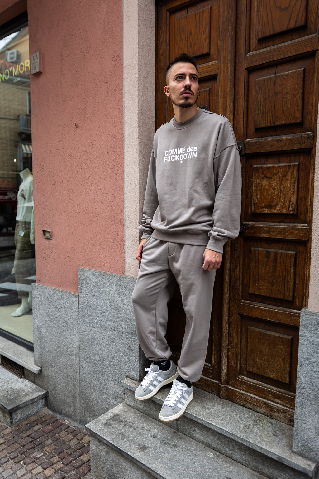 Felpa Comme des FUCKDOWN - NoMoreBrand