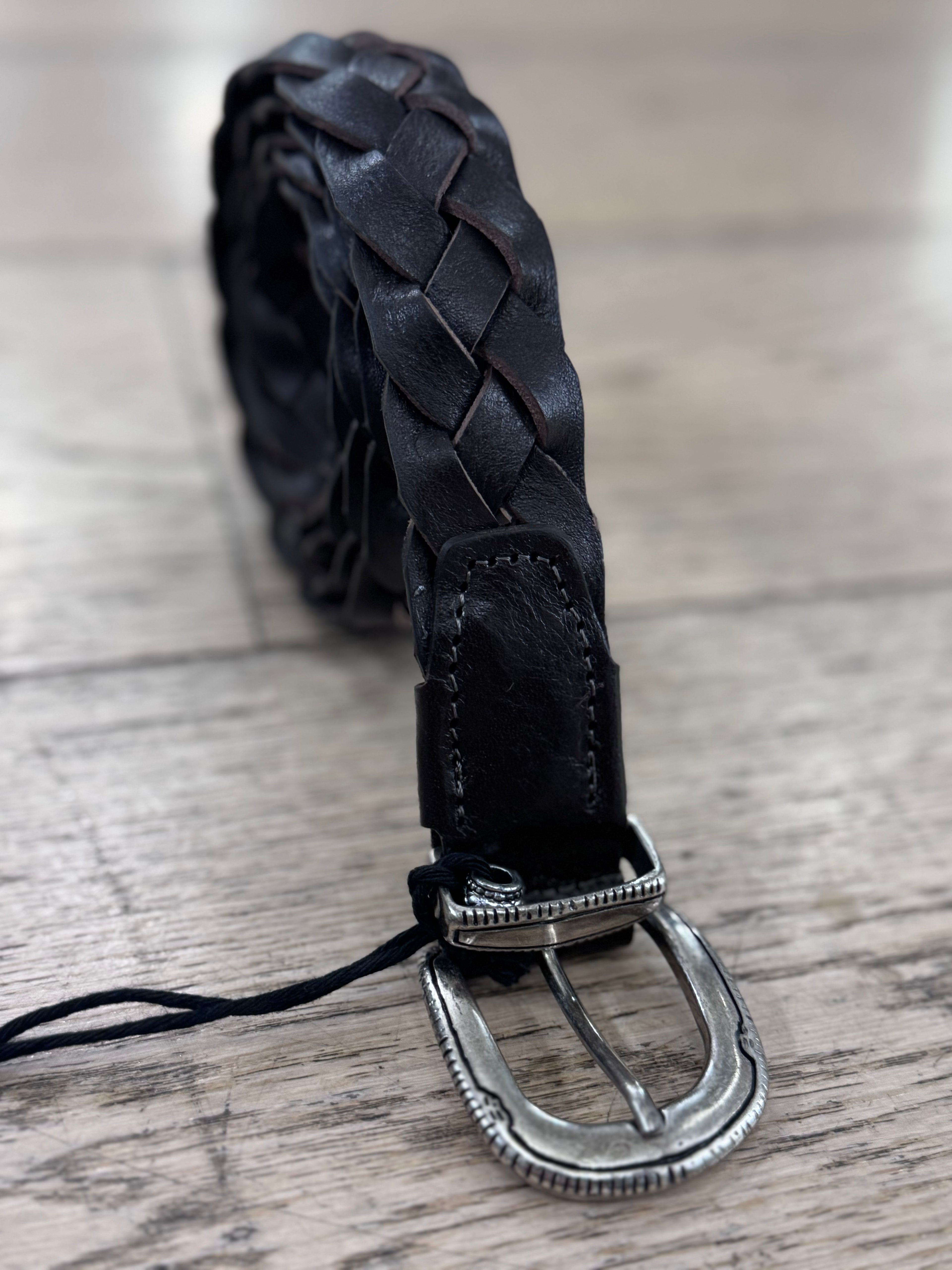 Cintura in pelle intrecciata