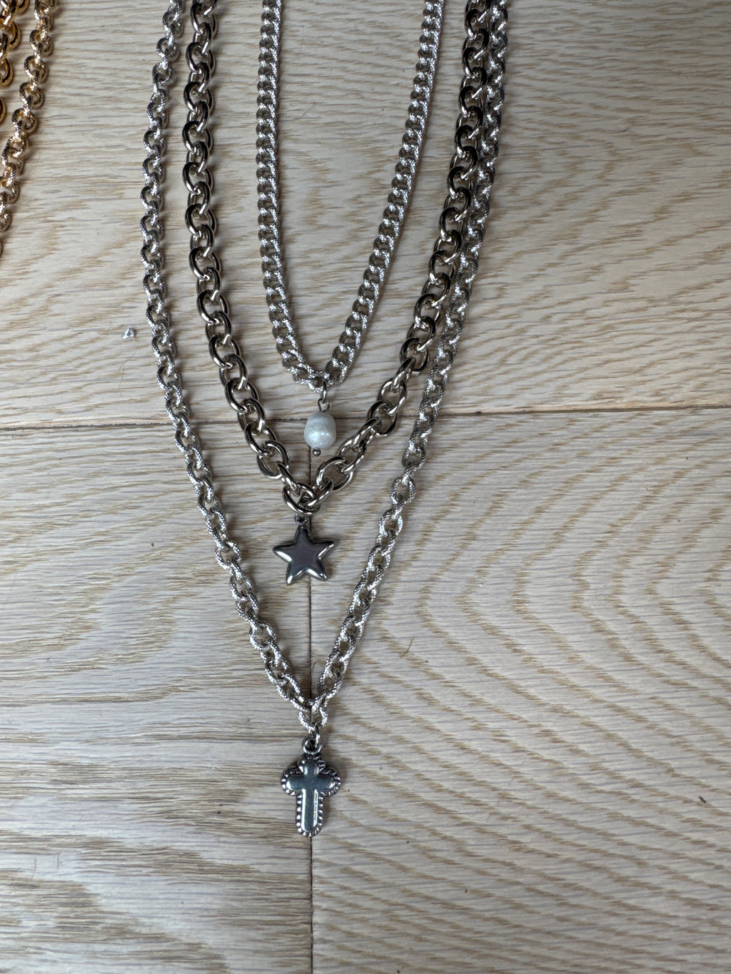 Collana lunga tre fili MUPAJI - NoMoreBrand