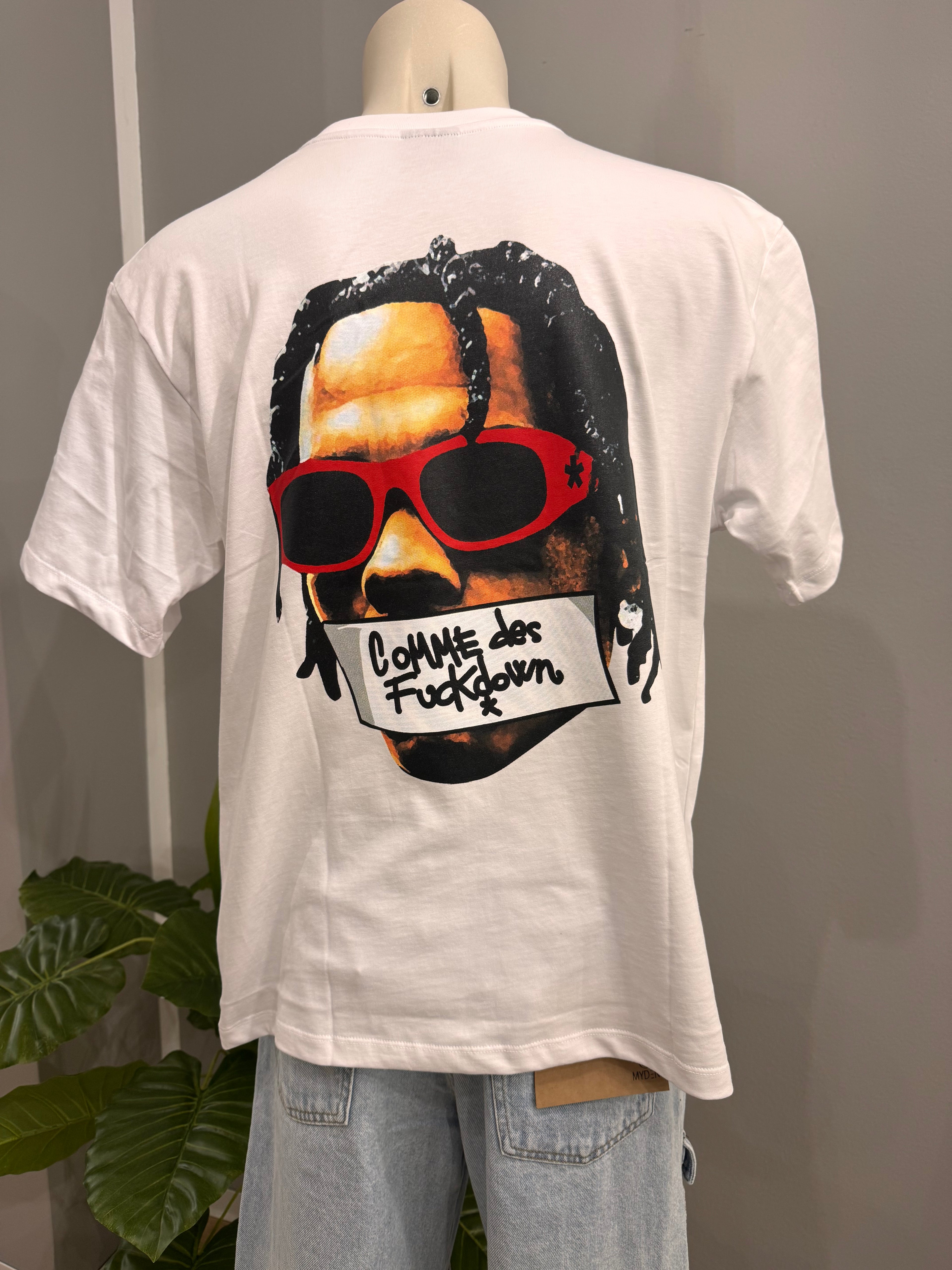 T-shirt COMME des FUCKDOWN - NoMoreBrand