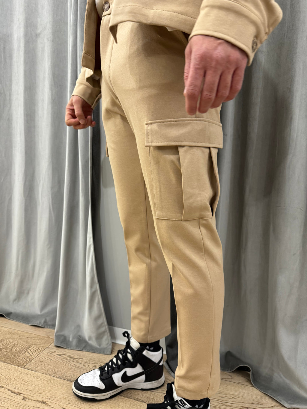 Pantaloni cargo - NoMoreBrand