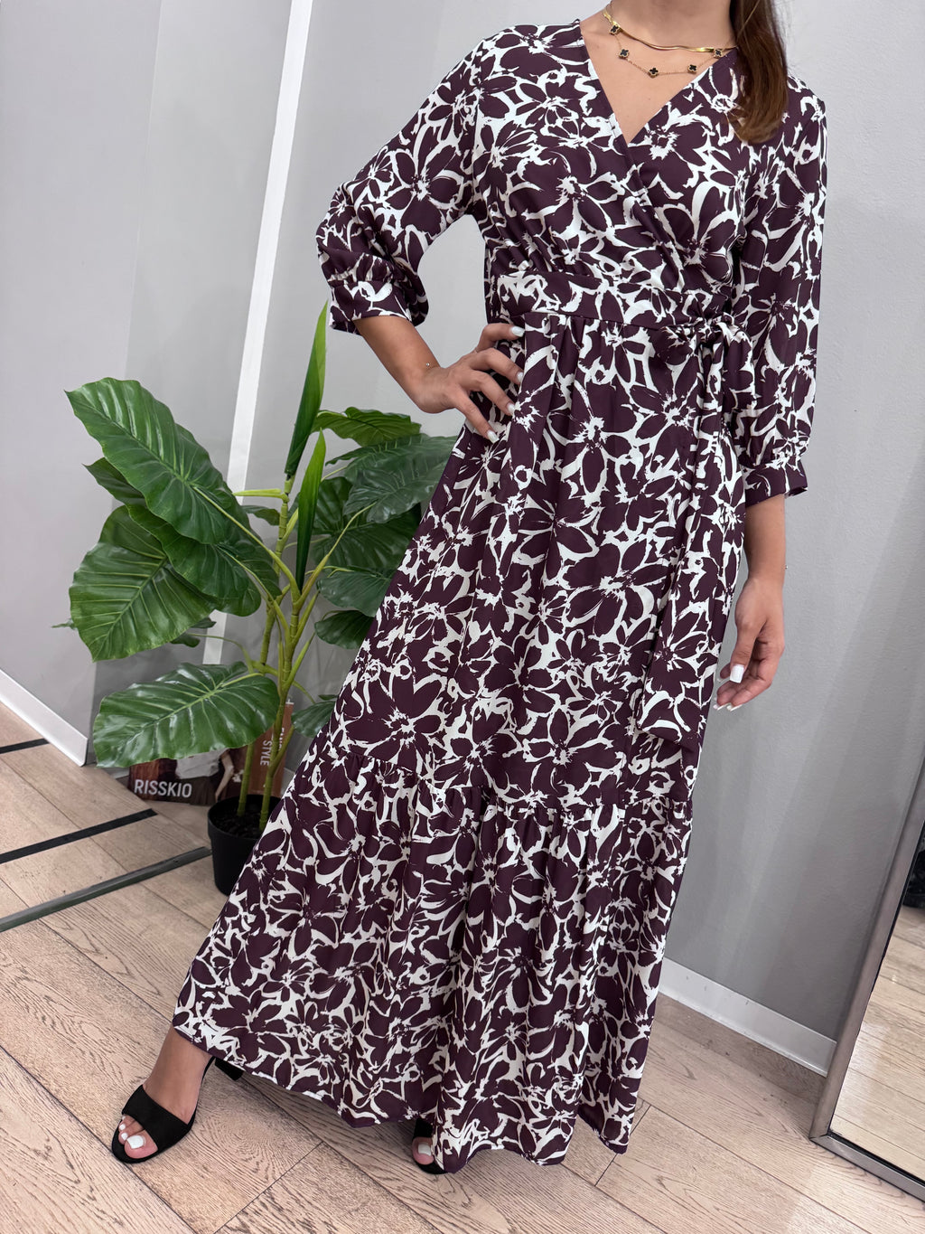 Abito lungo floreale - NoMoreBrand