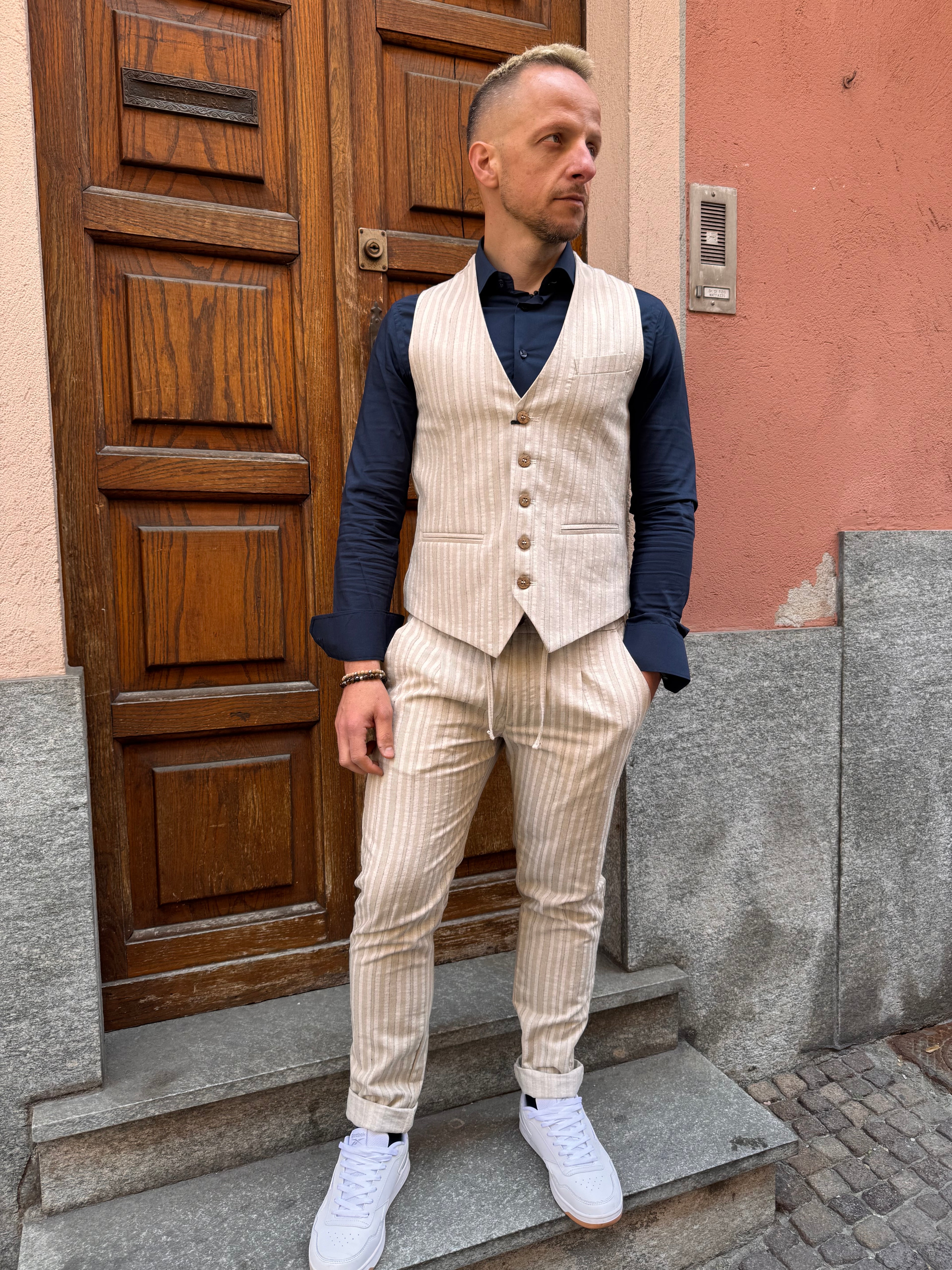 Gilet 5 bottoni - NoMoreBrand