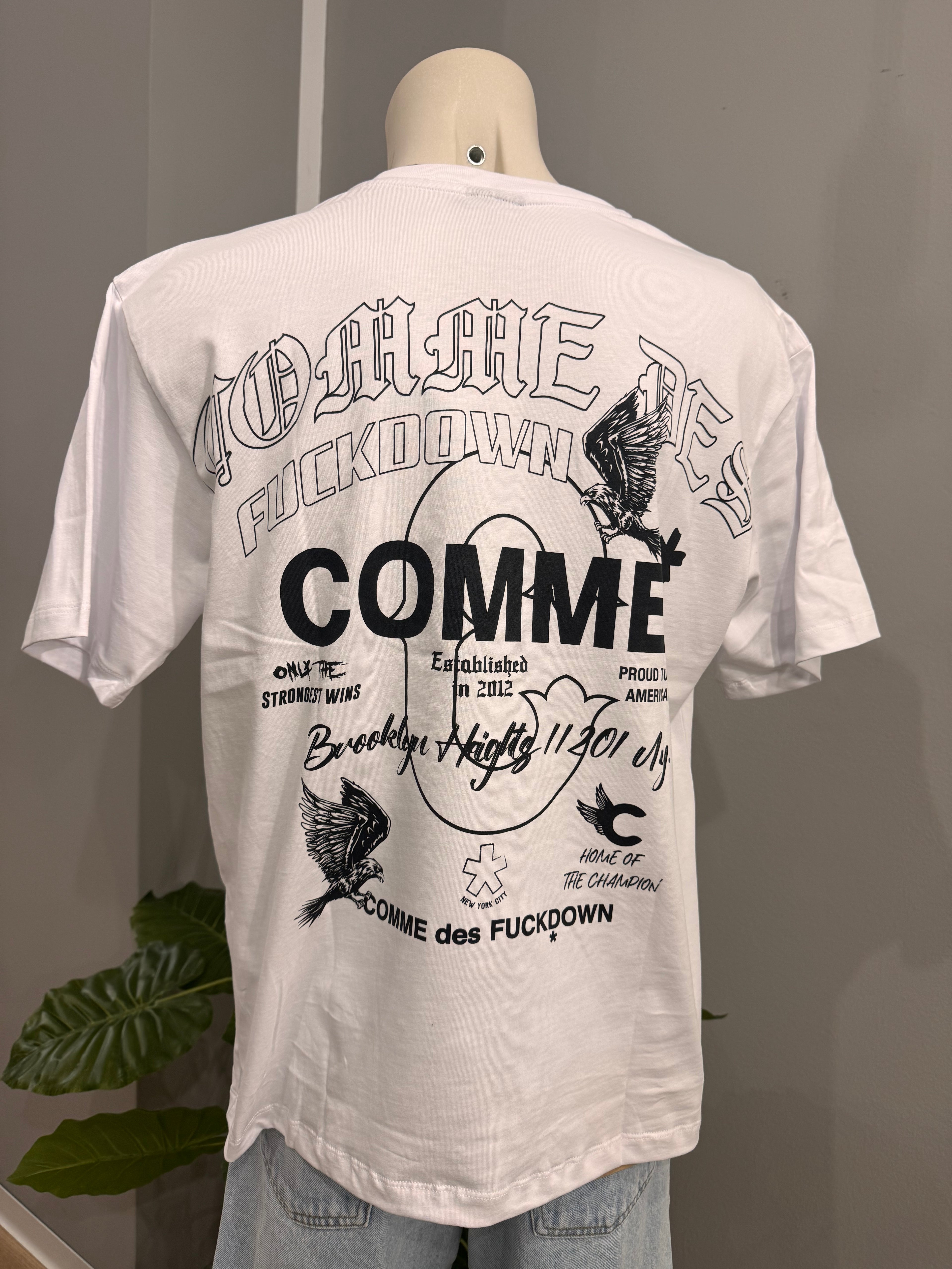 T-shirt COMME des FUCKDOWN - NoMoreBrand