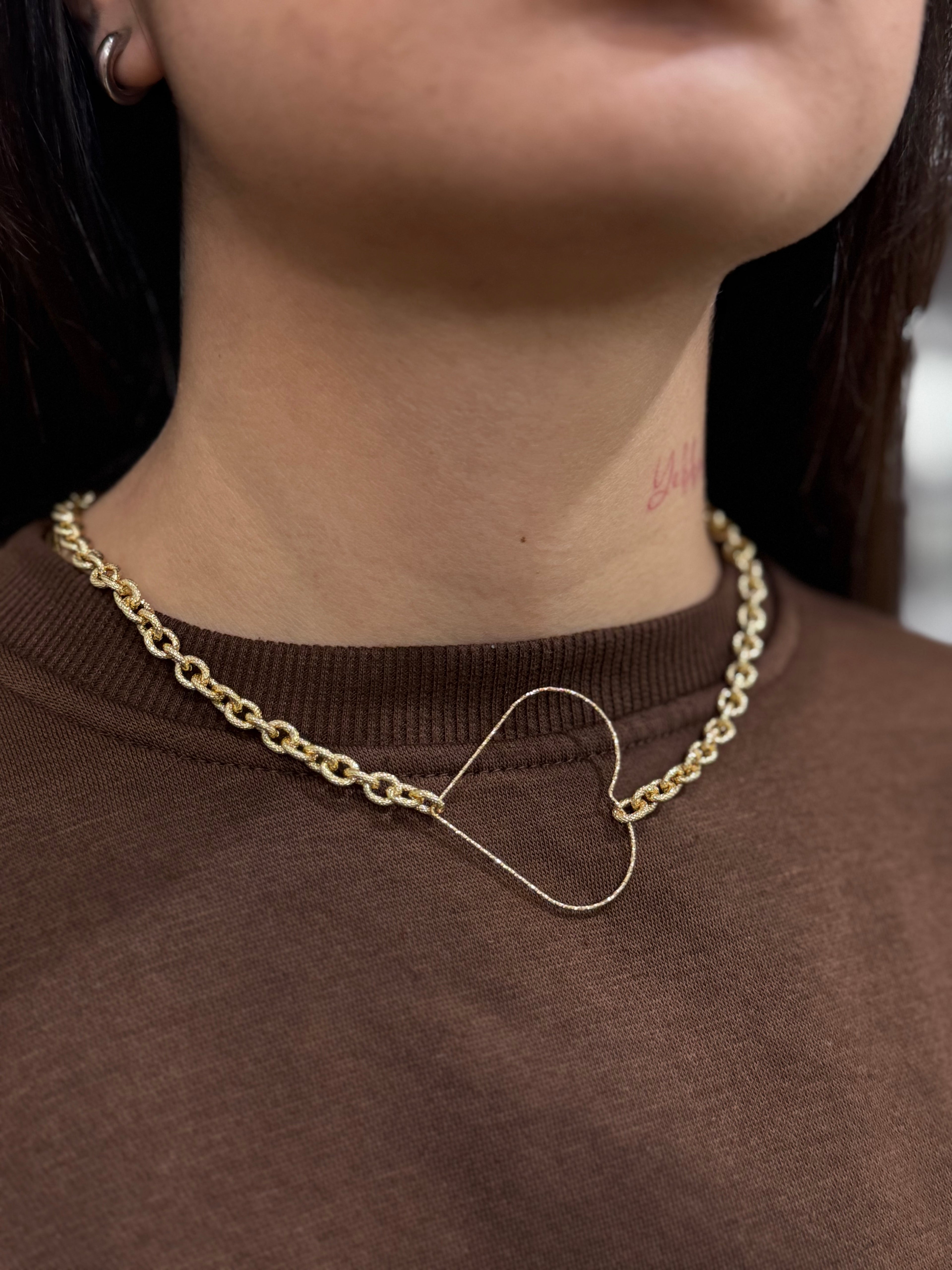 Collana girocollo con cuore - NoMoreBrand
