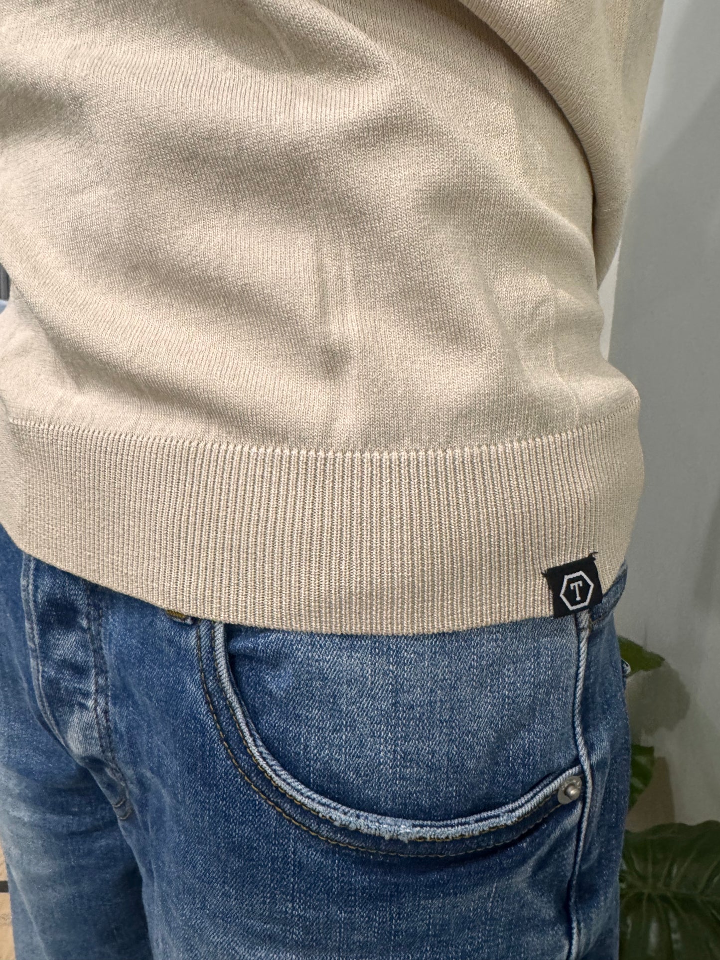Polo in viscosa - NoMoreBrand