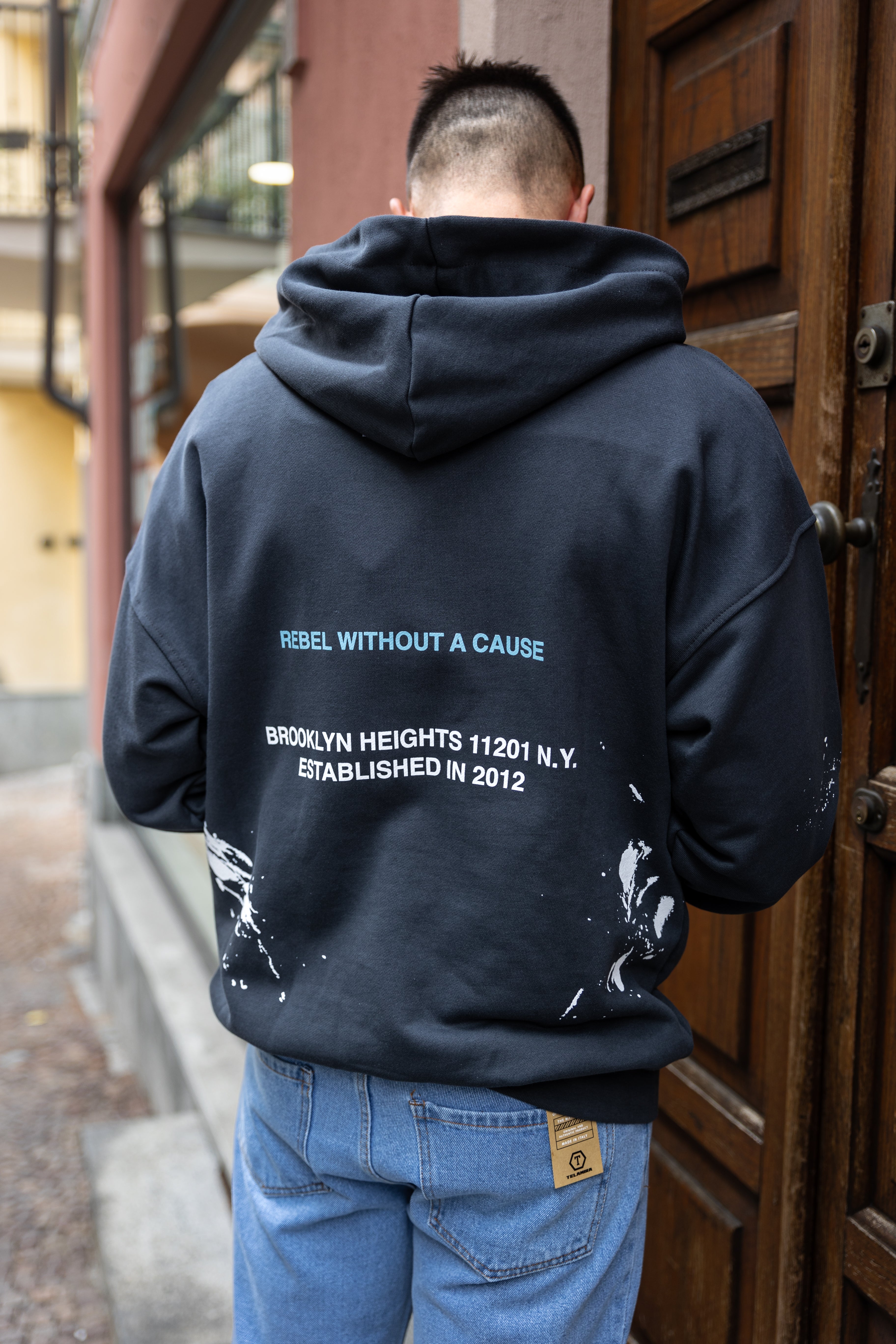 Felpa COMME des FUCKDOWN - NoMoreBrand