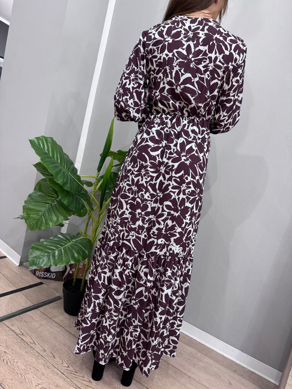 Abito lungo floreale - NoMoreBrand