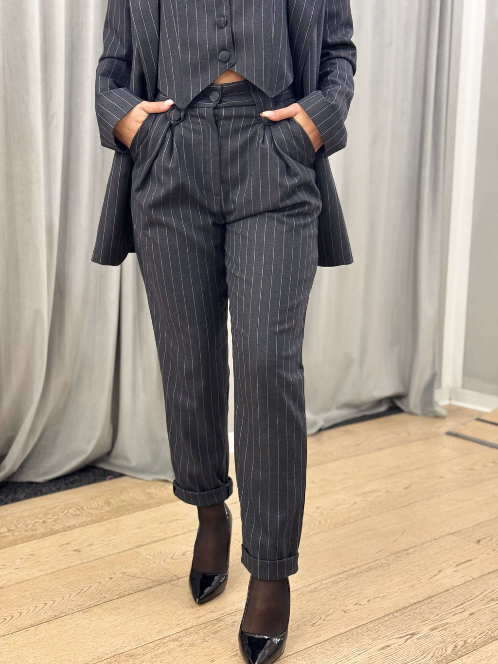 Pantalone gessato - NoMoreBrand