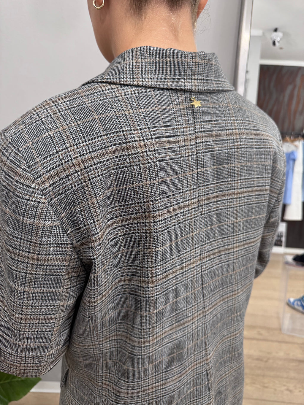 Giacca tartan con applicazioni - NoMoreBrand