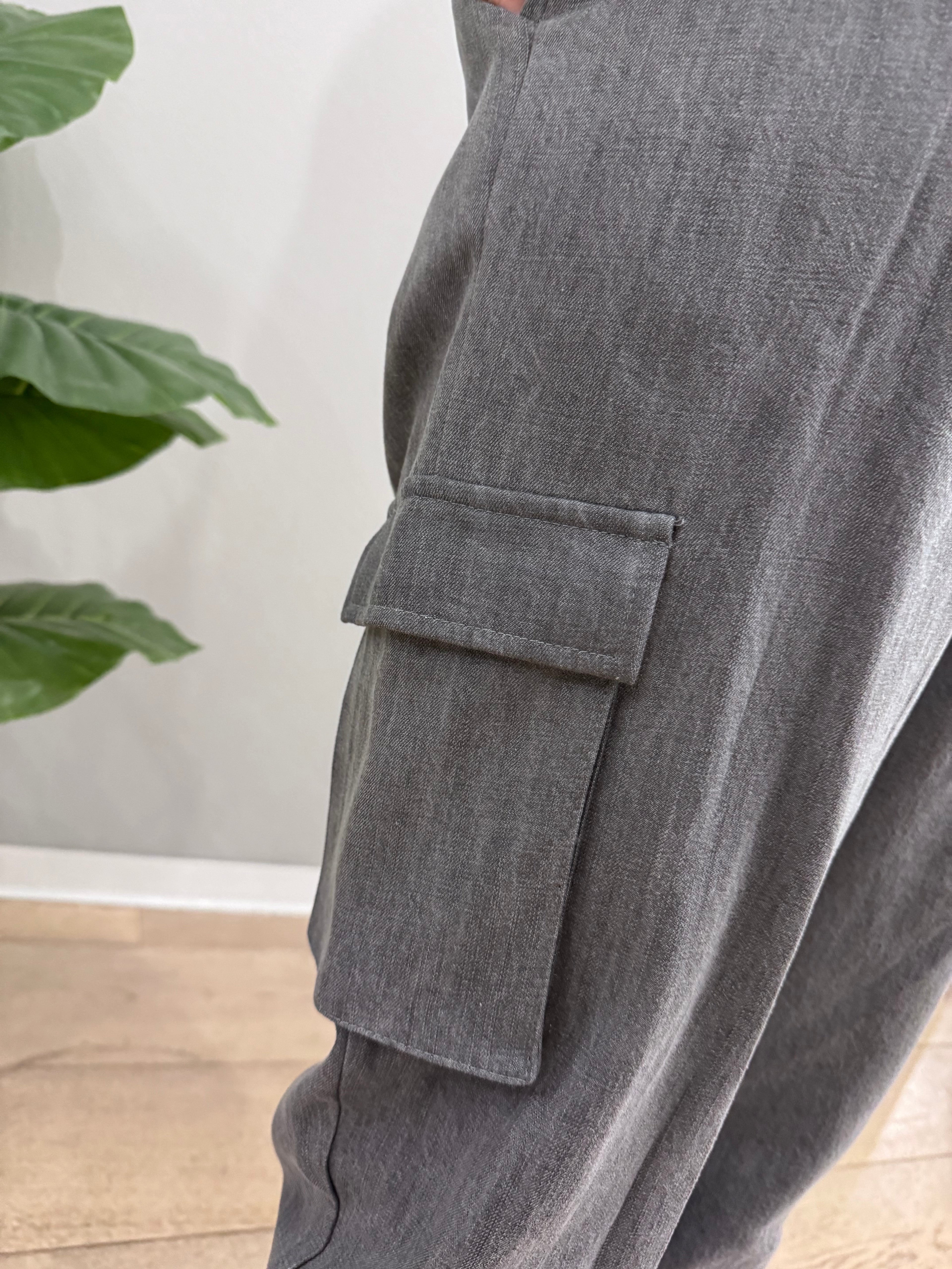 Pantalone Denim cargo - NoMoreBrand