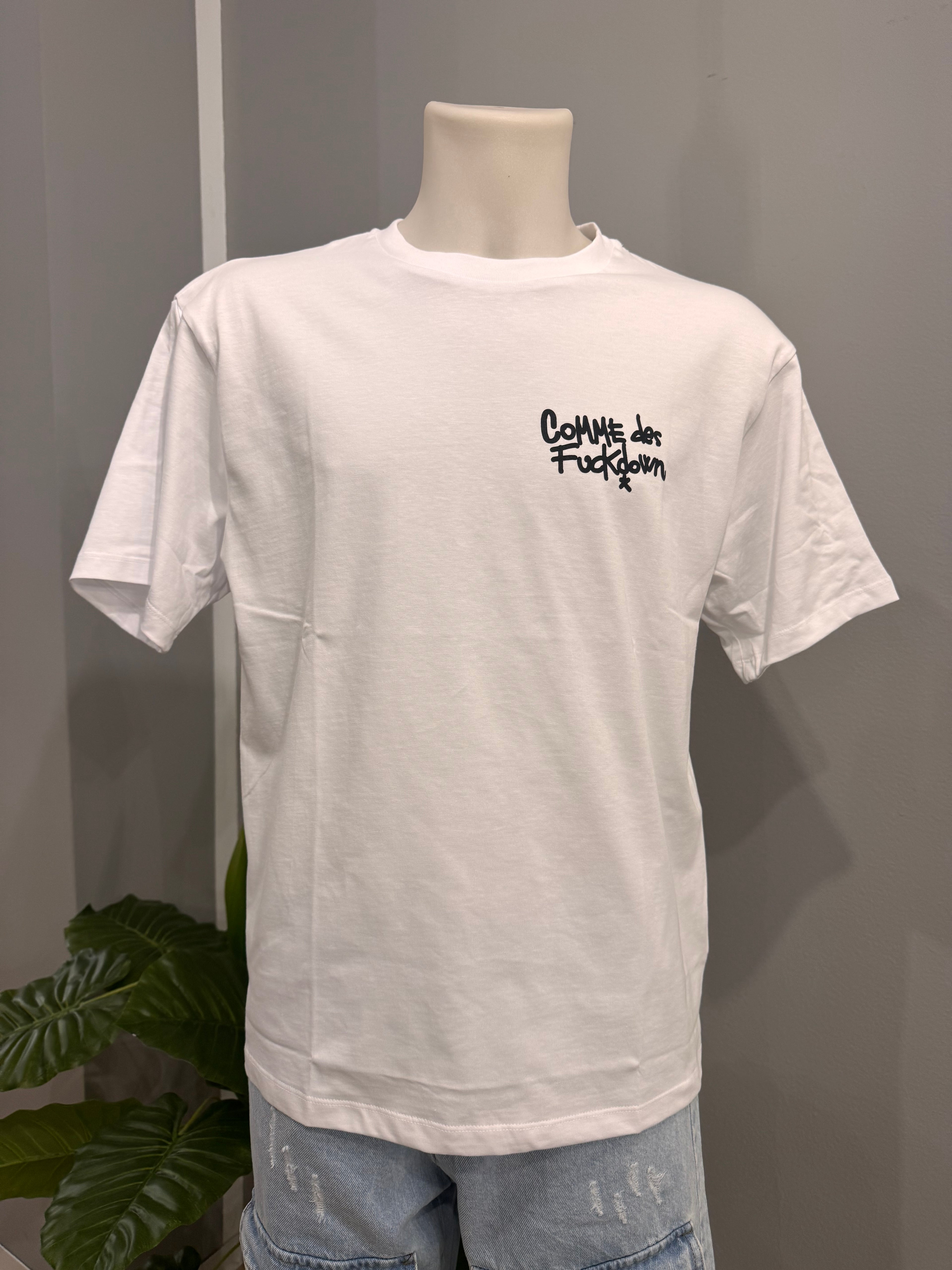 T-shirt COMME des FUCKDOWN - NoMoreBrand