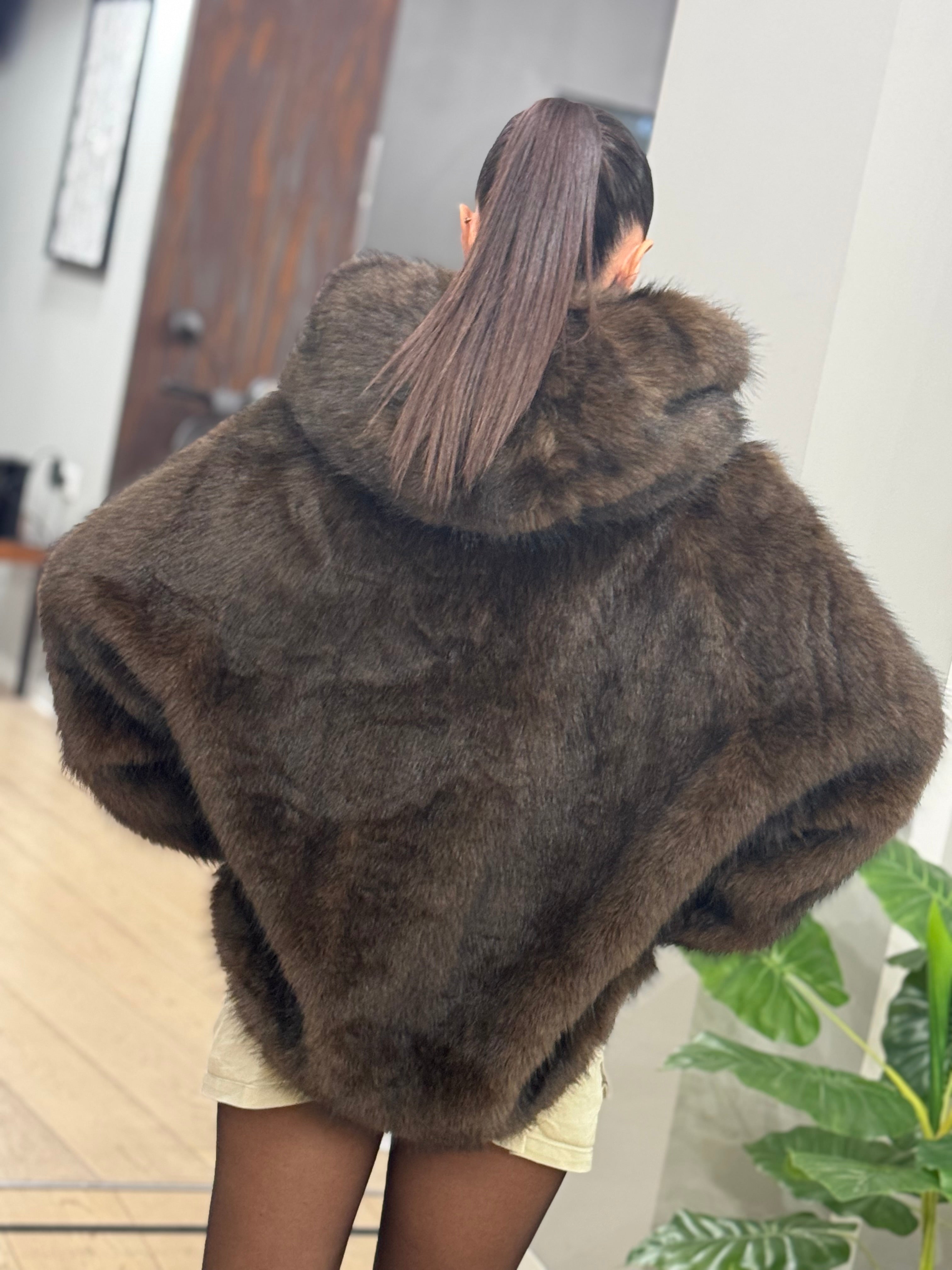 Pelliccia over - NoMoreBrand