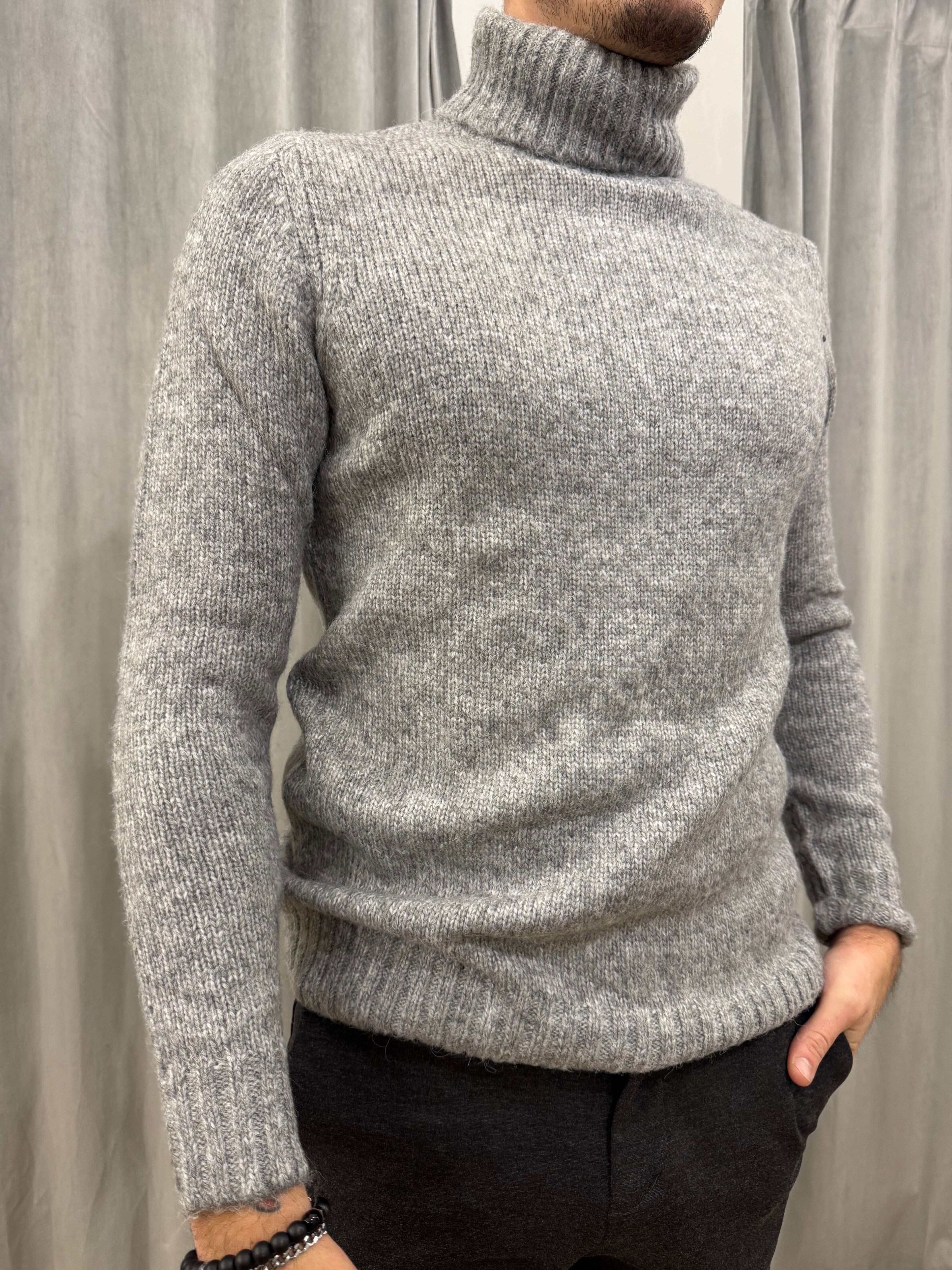 Dolcevita - NoMoreBrand