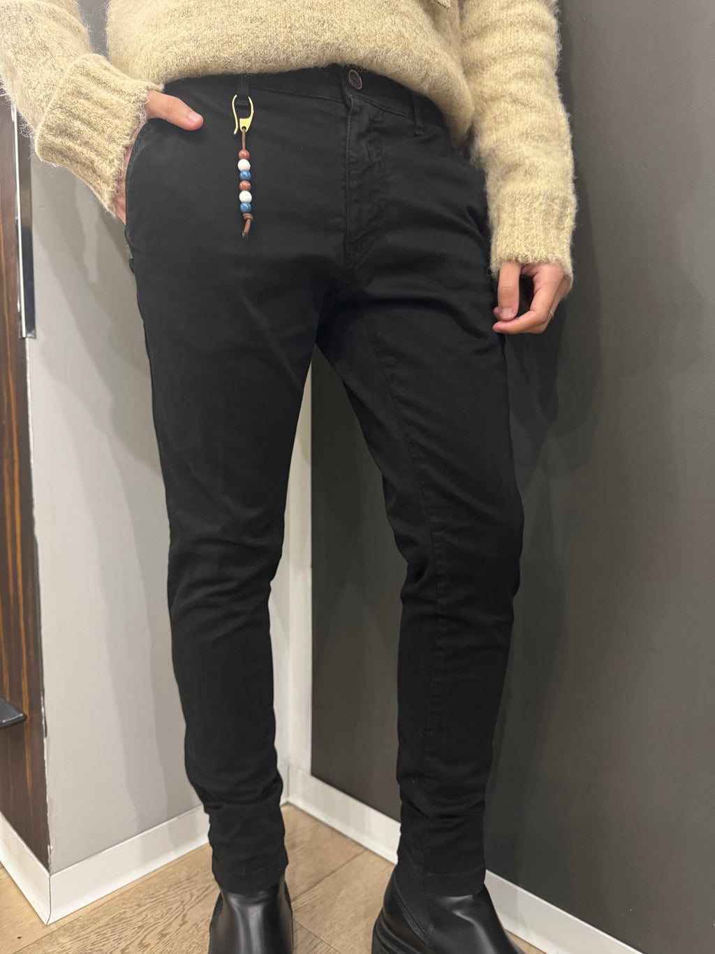 Pantalone chino - NoMoreBrand