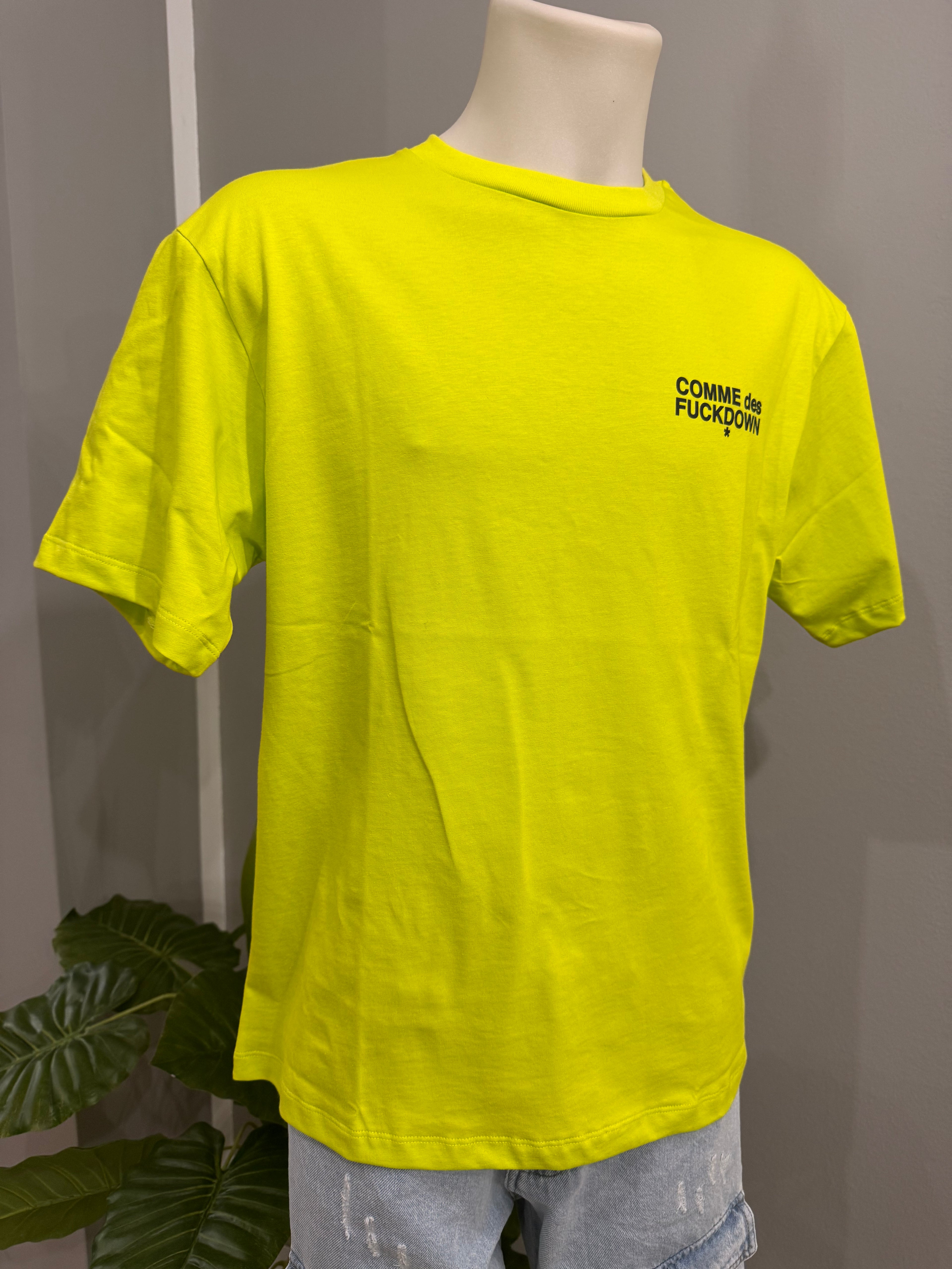 T-shirt COMME des FUCKDOWN - NoMoreBrand