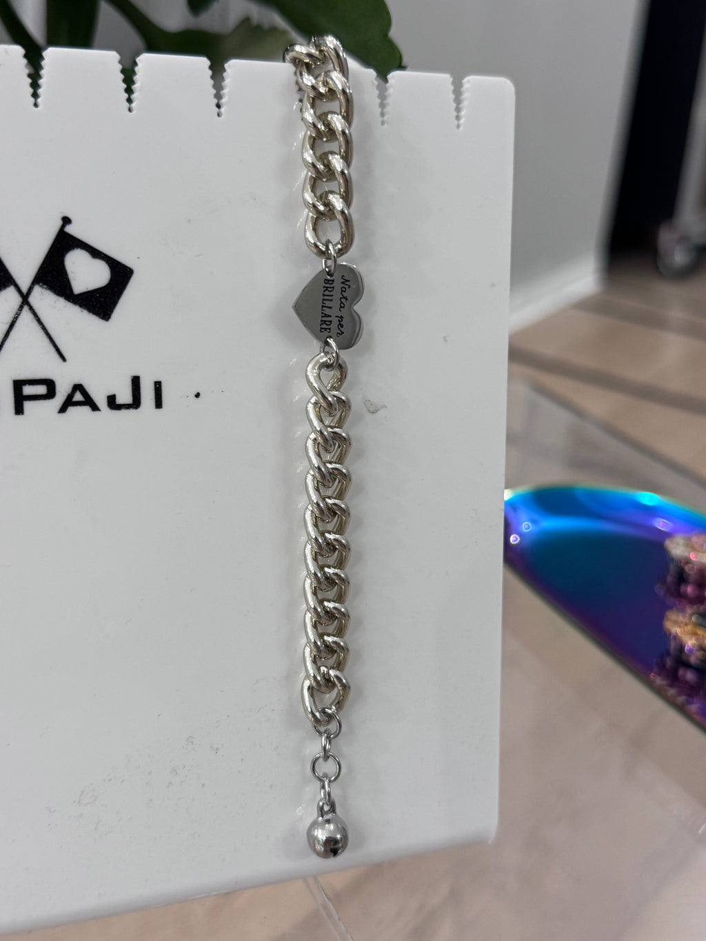 Bracciale con sonaglio