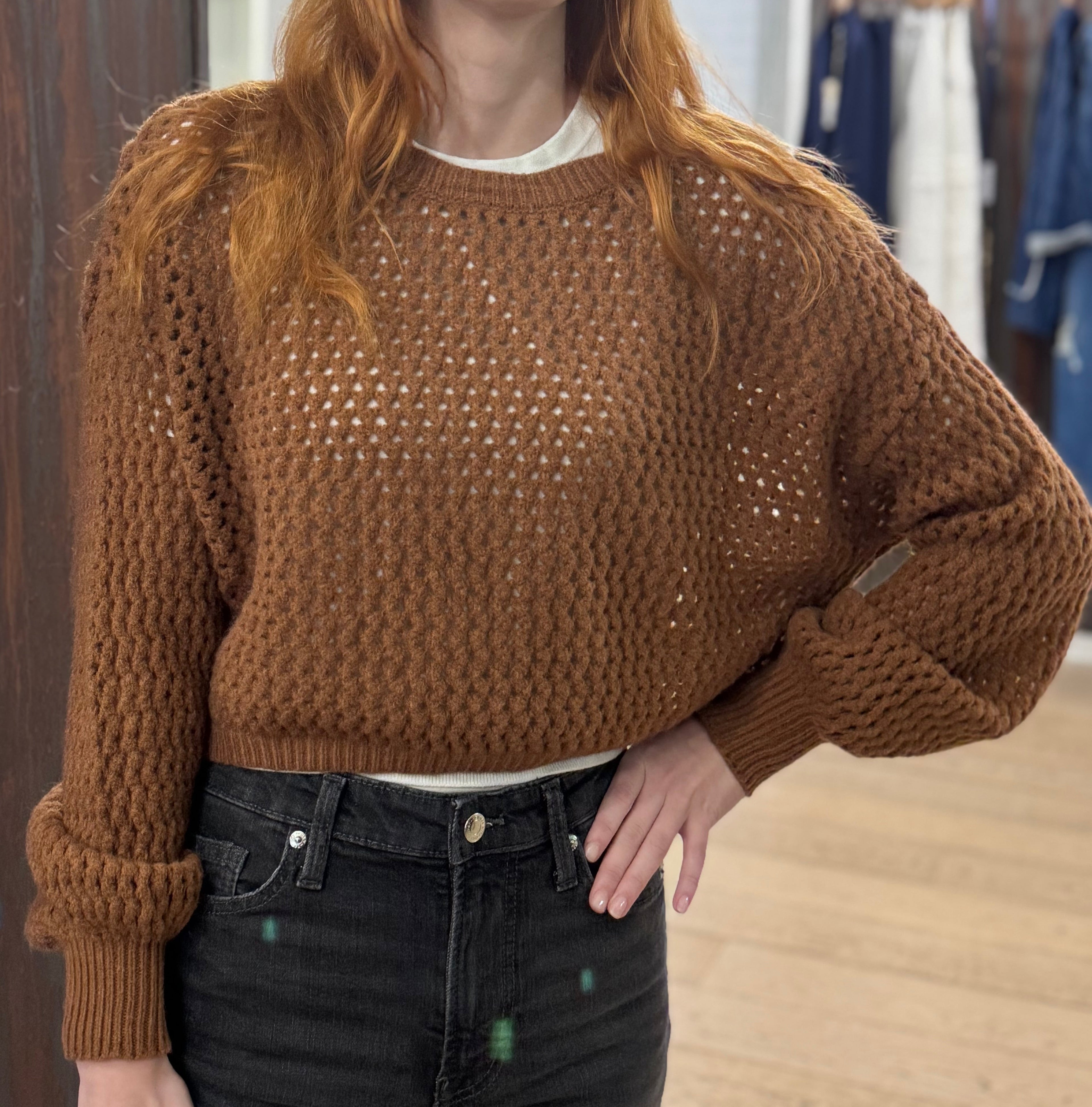 Maglia  bucherellata