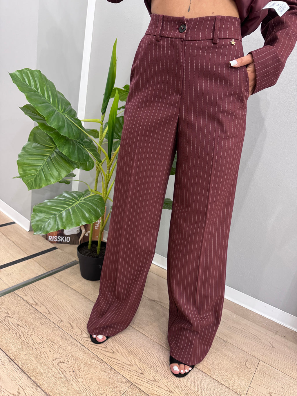 Pantalone a palazzo - NoMoreBrand