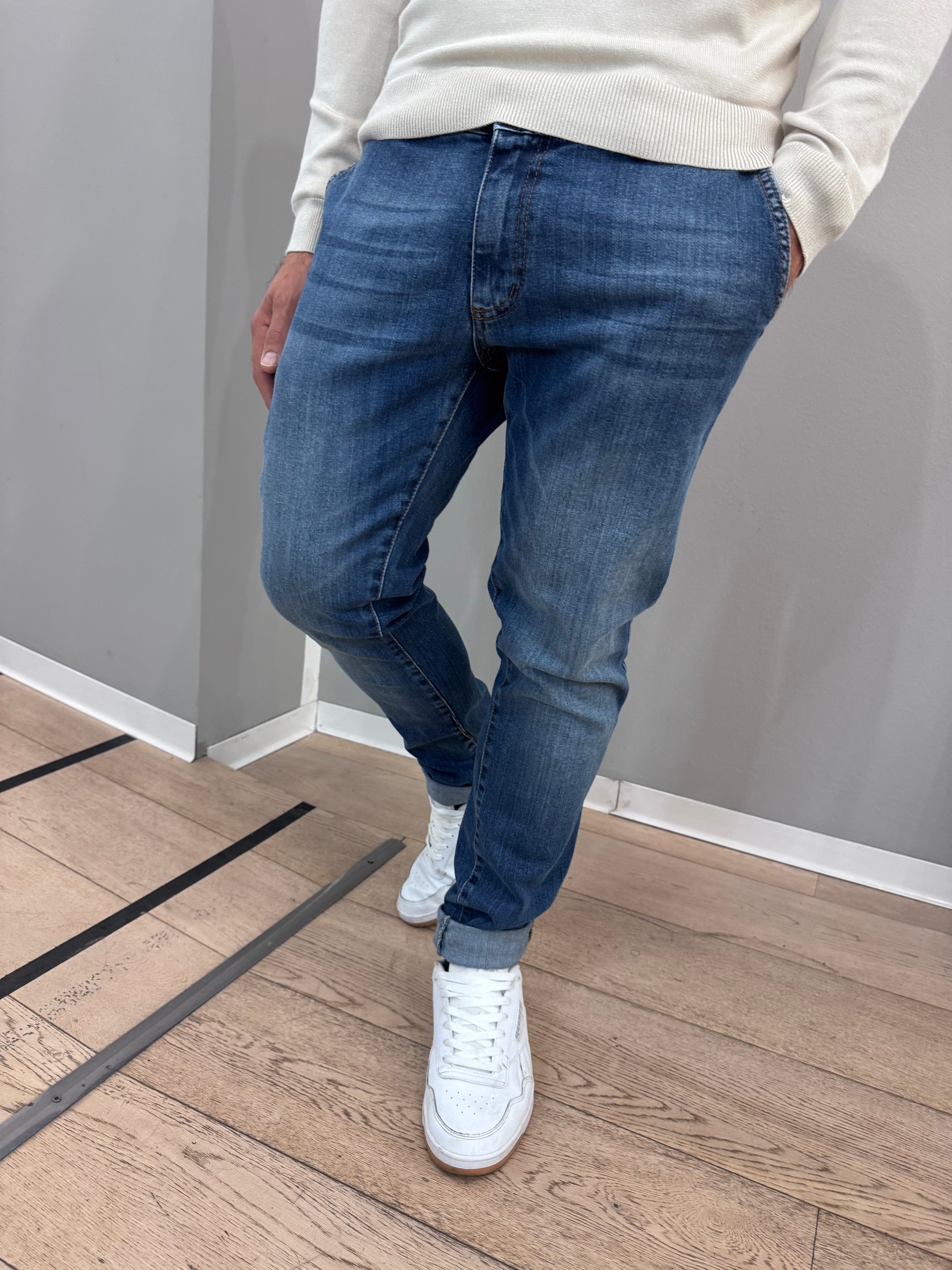Jeans slim tasche America - NoMoreBrand