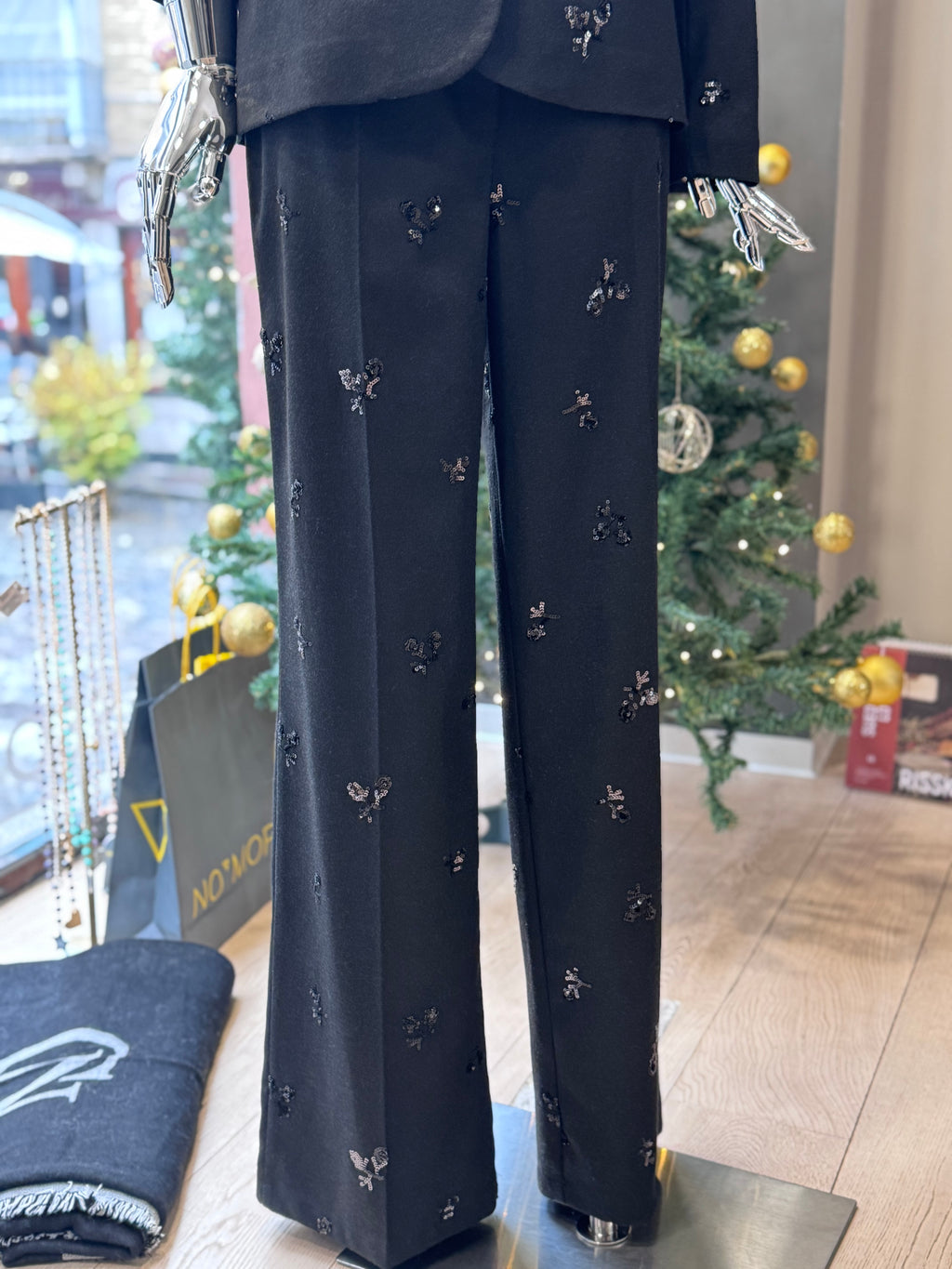 Pantalone con paillettes