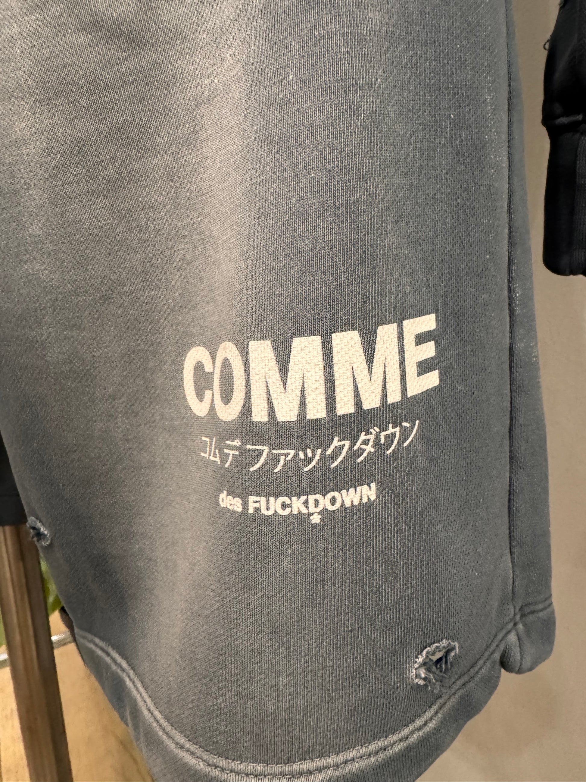 Bermuda COMME des FUCKDOWN - NoMoreBrand