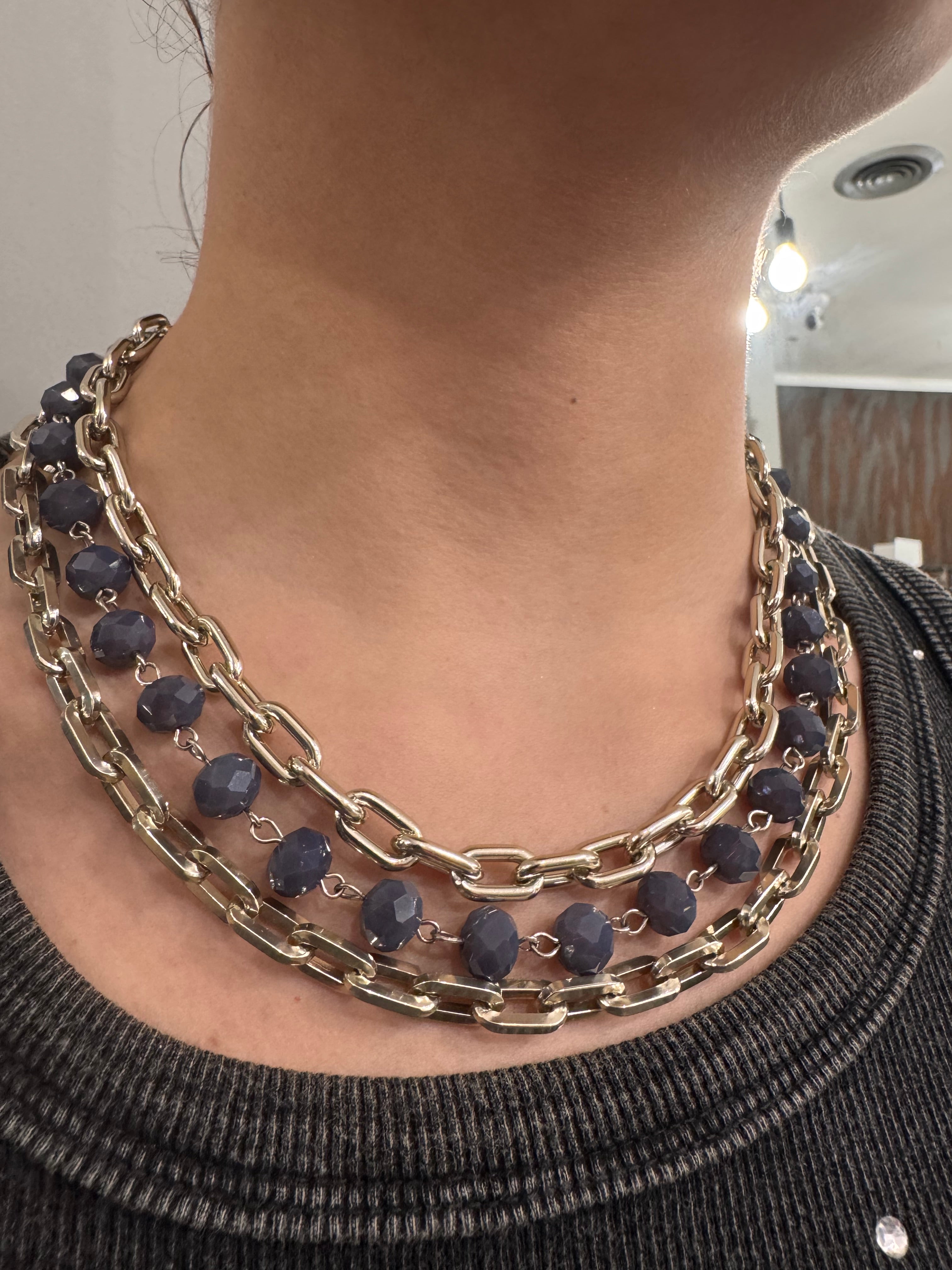 Collana a tre fili con cristalli Mupaji - NoMoreBrand